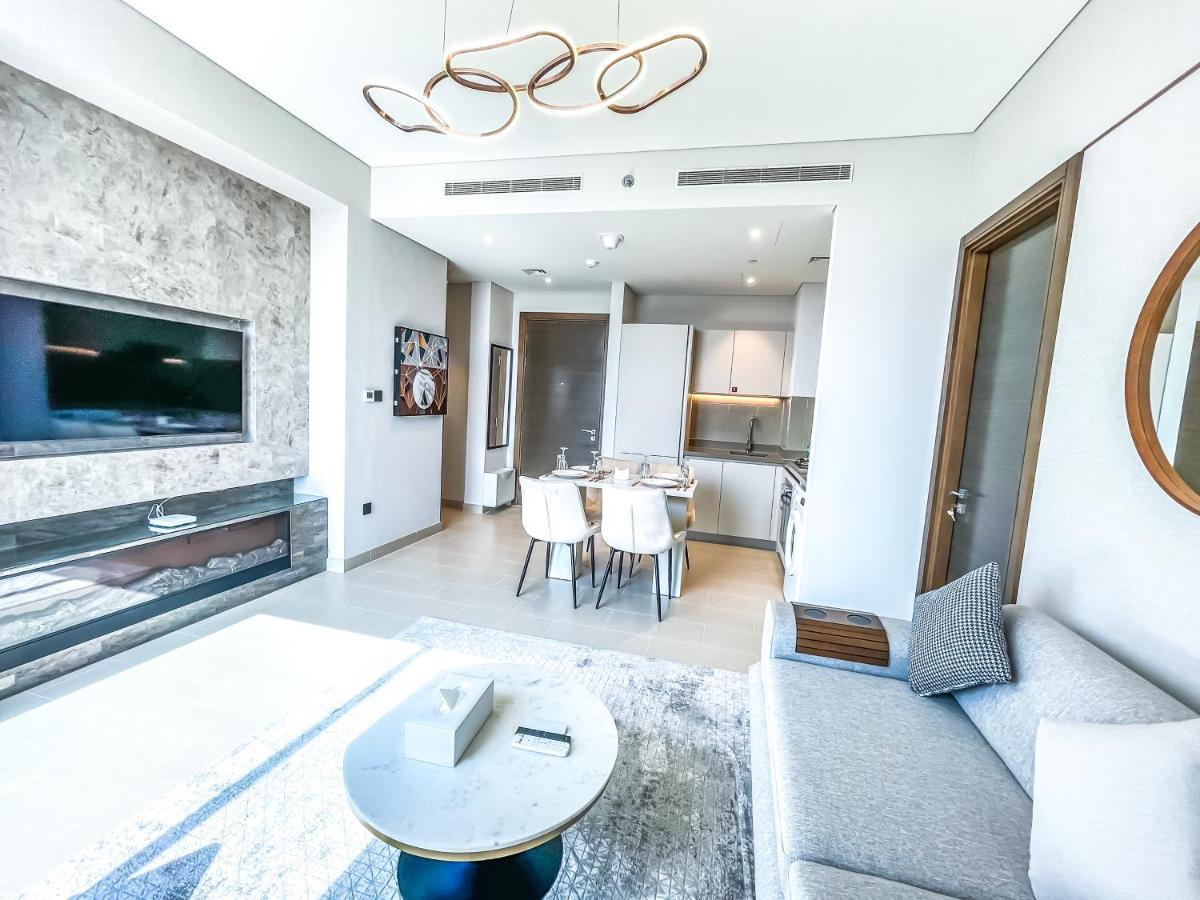 Stay By Latinem Luxury 2Br Holiday Home Cv B2513 Near Burj Khalifa 迪拜 外观 照片
