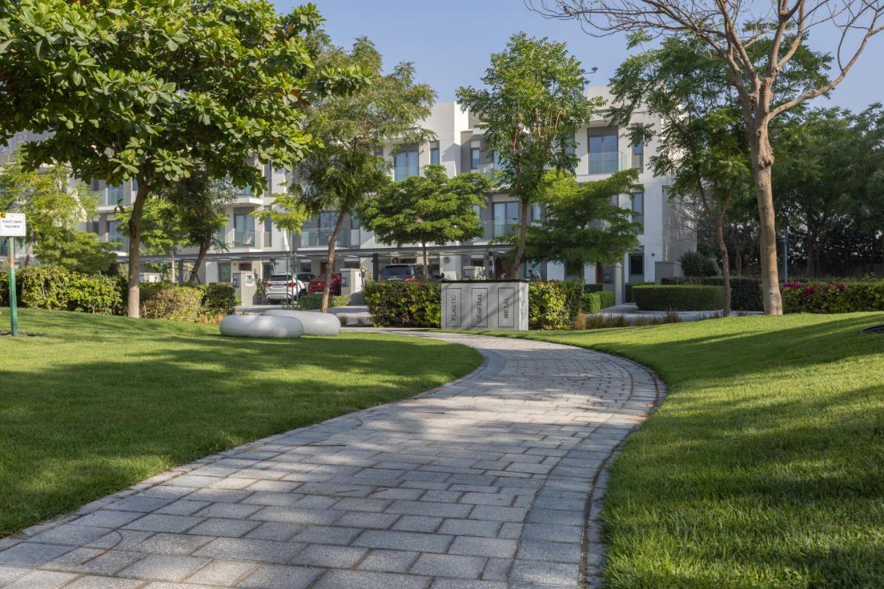 Stay By Latinem Luxury 2Br Holiday Home Cv B2513 Near Burj Khalifa 迪拜 外观 照片